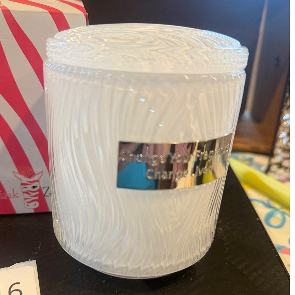 Pink‎ Zebra White Textured Glimmer Glass Candle Jar Change Your Fragrance 4.5in